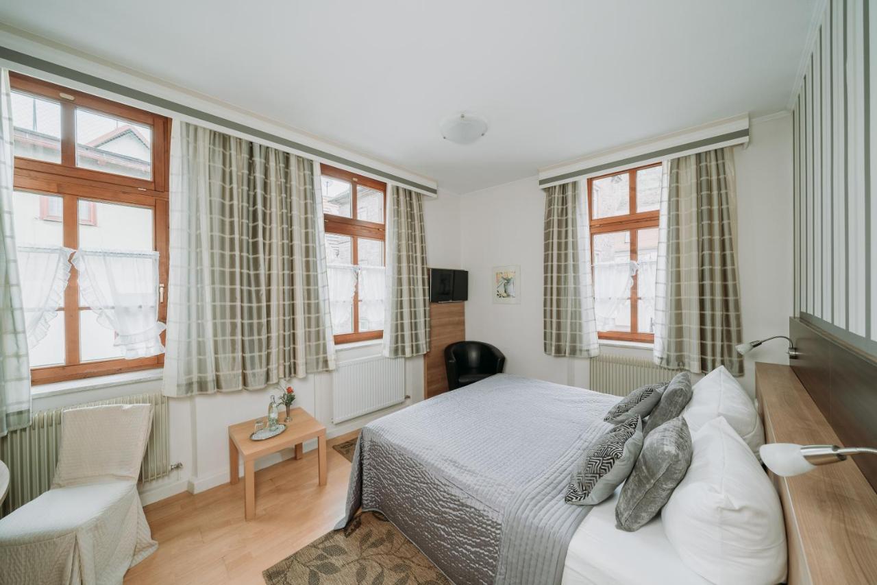 Fraenkischer Gasthof-Hotel Zum Koppen Gemunden am Main エクステリア 写真